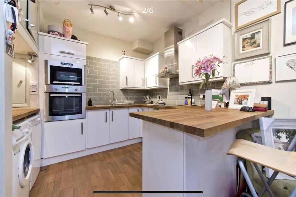 Lovely 1 Bedroom Apartment In West Kensington Лондон Экстерьер фото